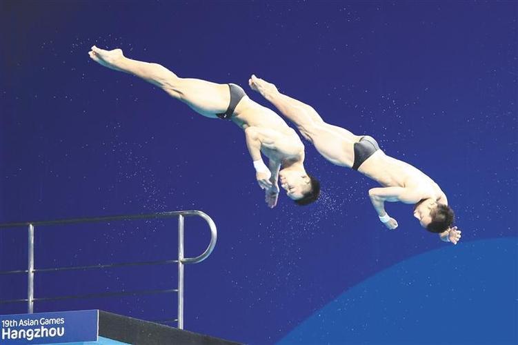 10米跳台跳水男子决赛直播