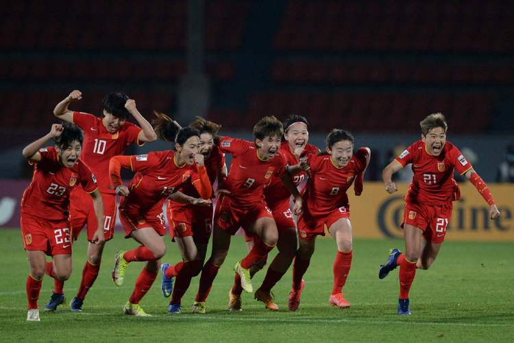 中国女足对赞比亚女足直播的相关图片